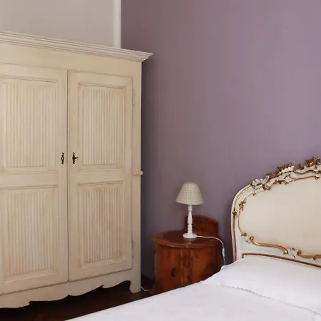 Del Piazzo Bed and breakfast