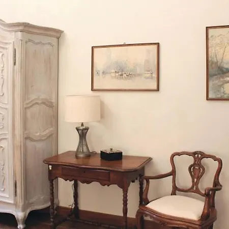 Del Piazzo Bed and Breakfast 3*